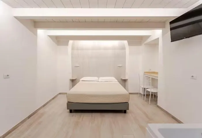 ゲストハウス Labicana